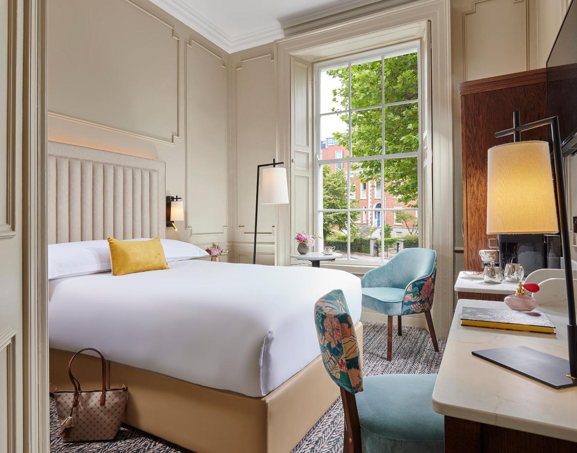 Waterloo Town House & Suites ดับลิน ภายนอก รูปภาพ